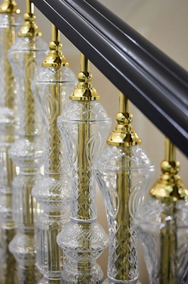 CRYSTAL<br>STAİR<br>RAİLİNGS